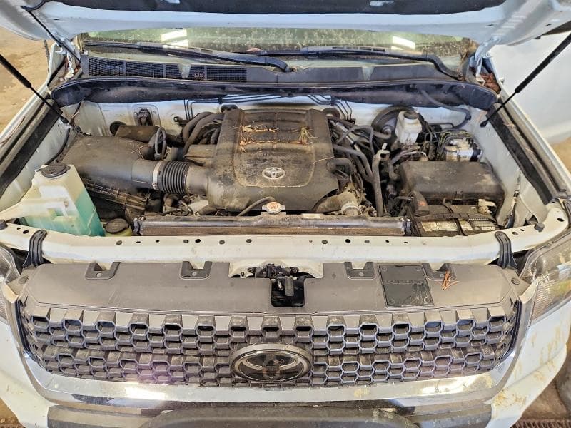 2019 TOYOTA TUNDRA CREWMAX SR5 11