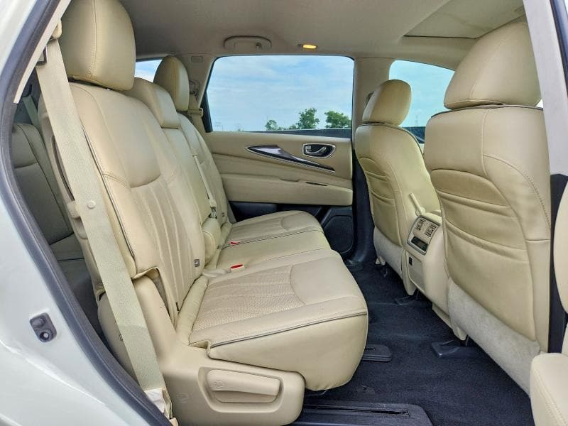 2017 INFINITI QX60 BASE 11