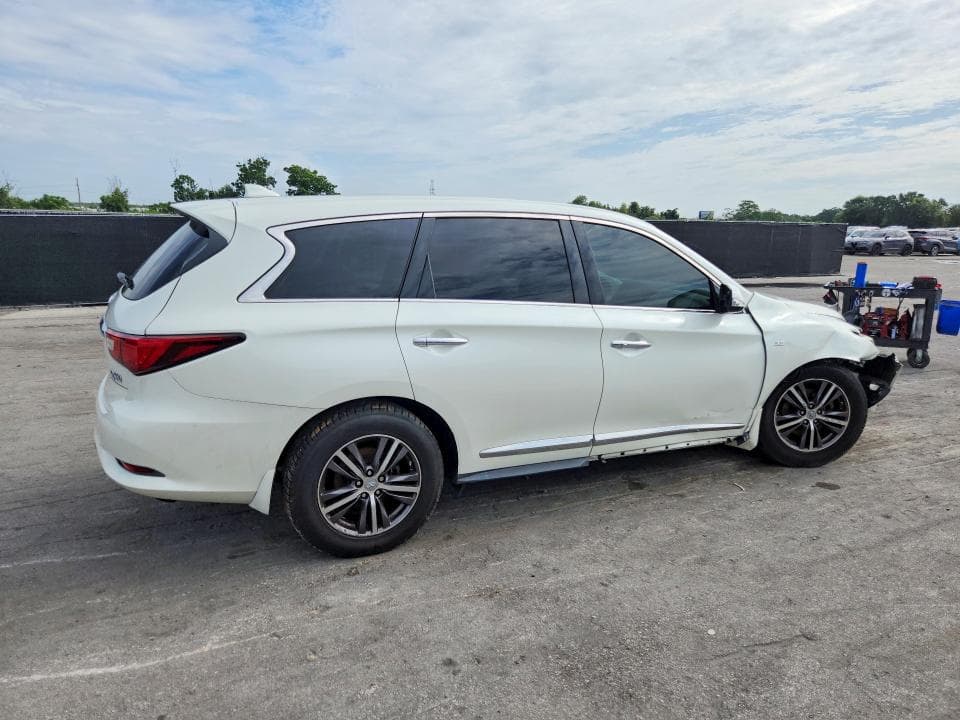 2017 INFINITI QX60 BASE 3