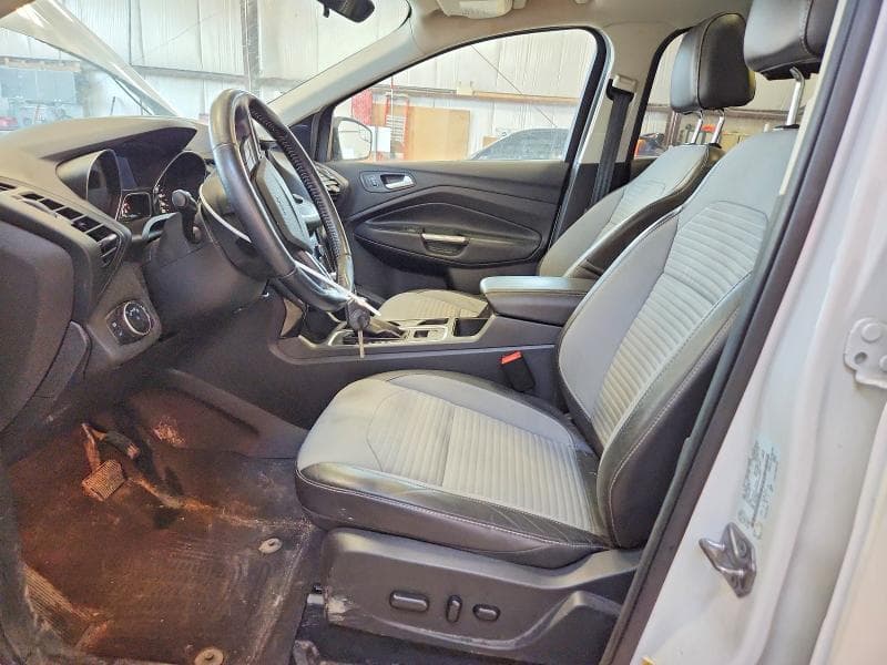 2017 FORD ESCAPE SE 7