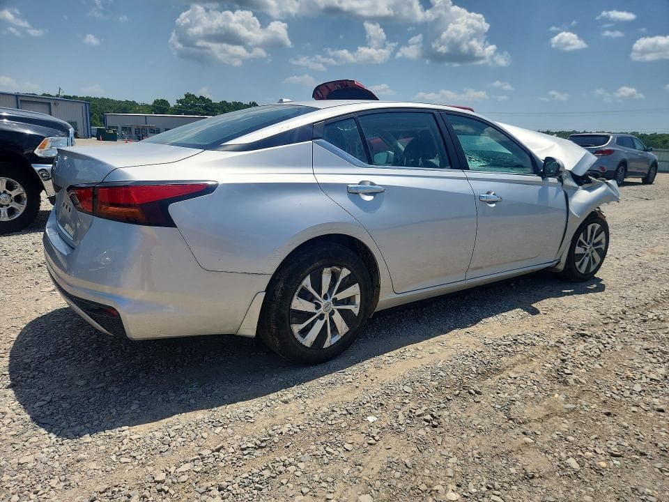 2019 NISSAN ALTIMA S S 3