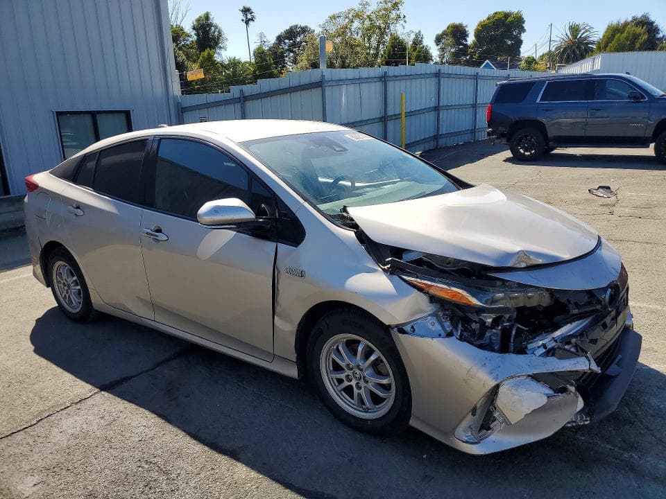 2017 TOYOTA PRIUS PRIME PREMIUM 4