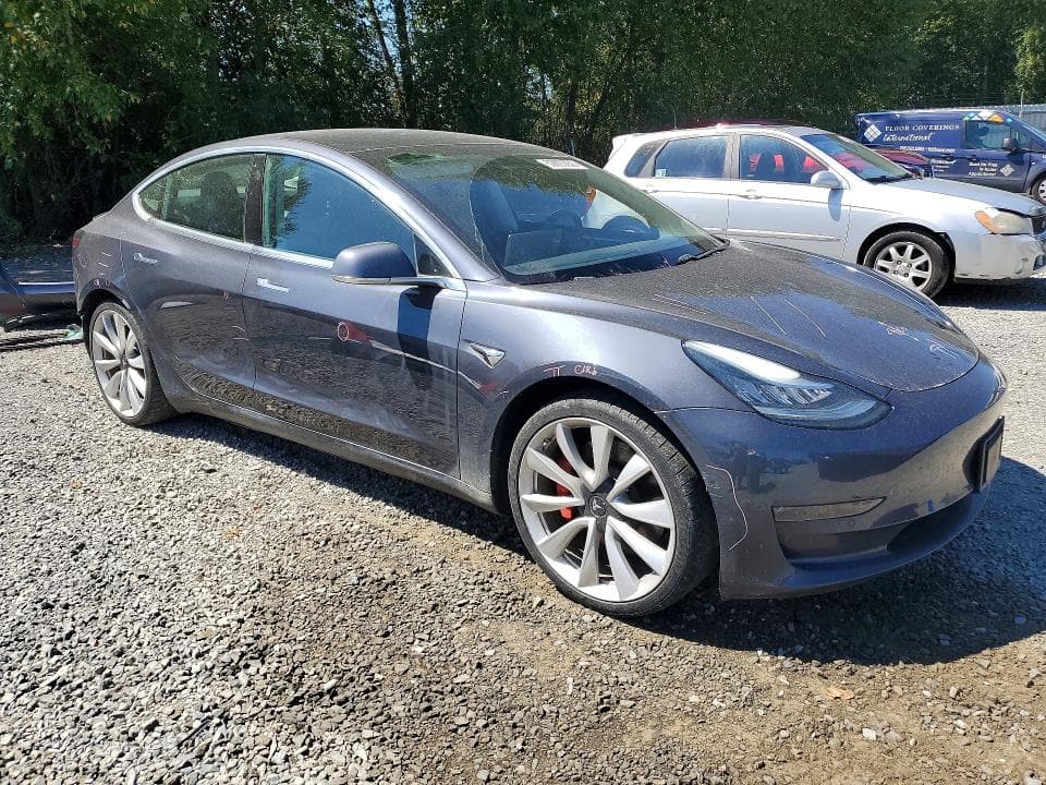 2019 TESLA MODEL 3 4