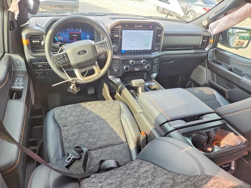 2025 FORD F150 TREMOR 8