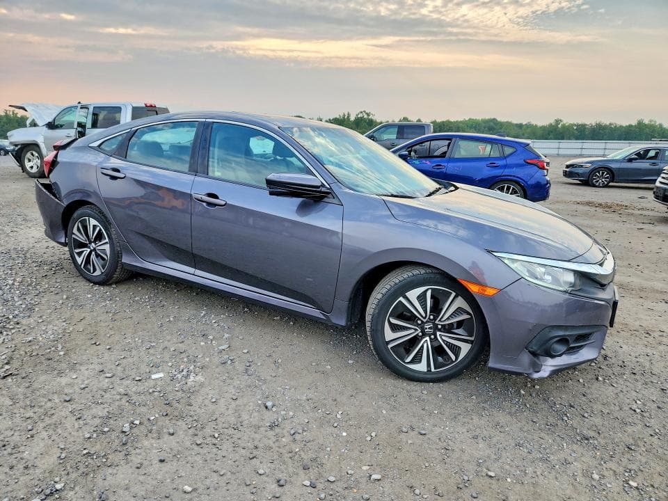 2017 HONDA CIVIC EX 4