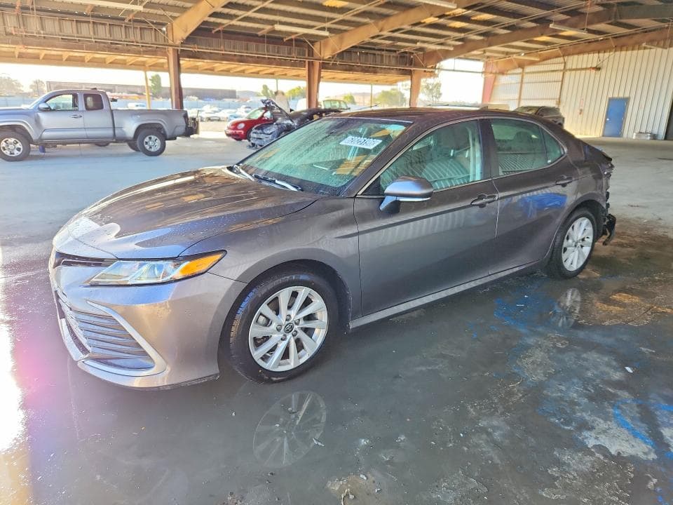 2023 TOYOTA CAMRY LE - 1