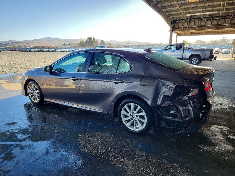 2023 TOYOTA CAMRY LE 2