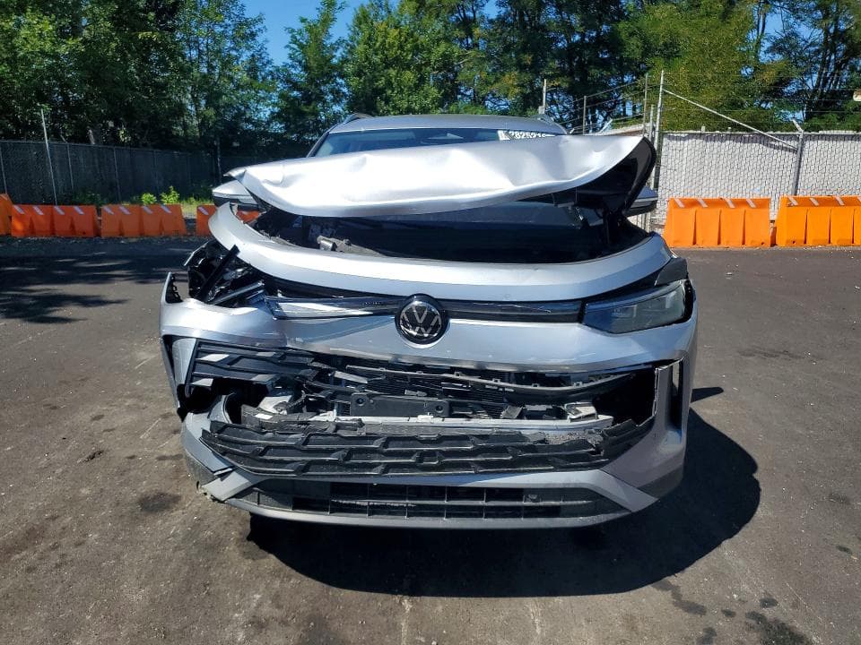 2026 VOLKSWAGEN TIGUAN SE 5