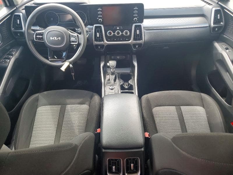 2022 KIA SORENTO LX 8