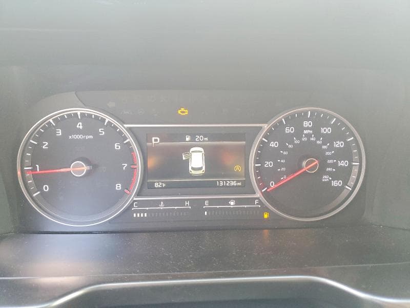 2022 KIA SORENTO LX 9