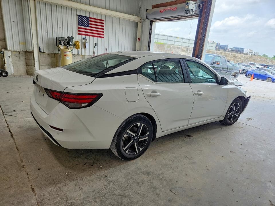 2025 NISSAN SENTRA SV 3