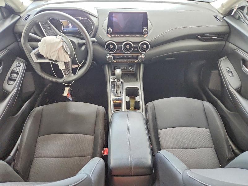 2025 NISSAN SENTRA SV 8