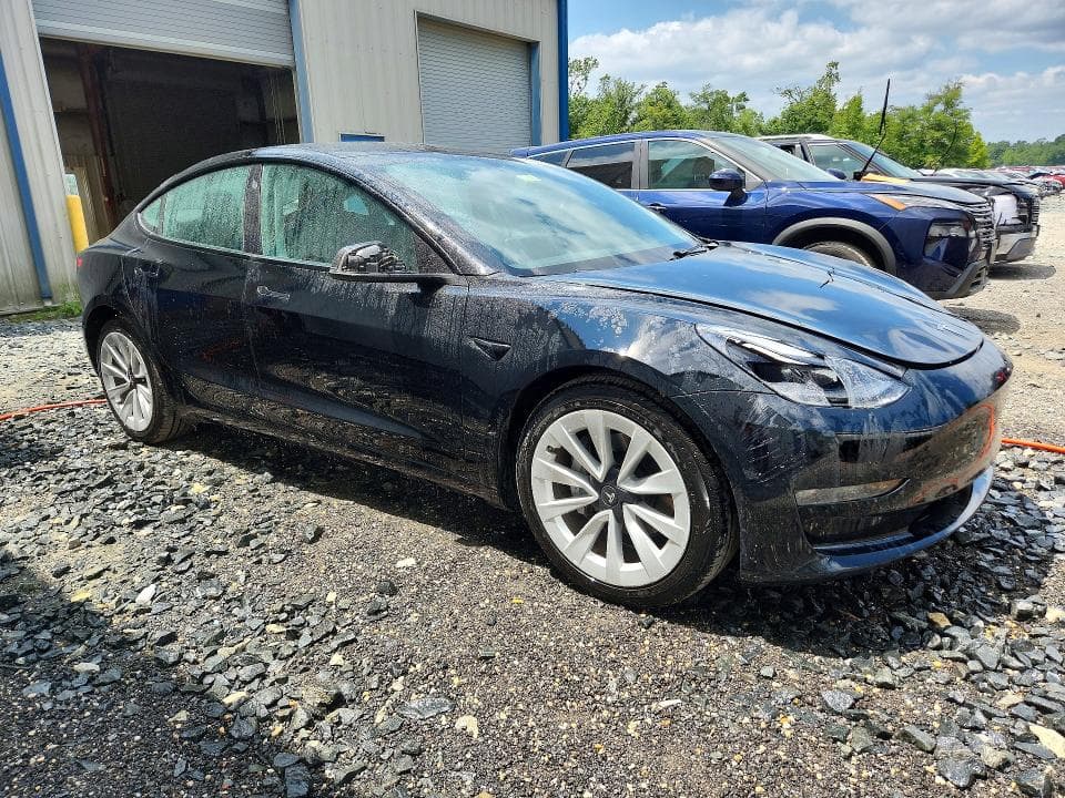 2023 TESLA MODEL 3 4