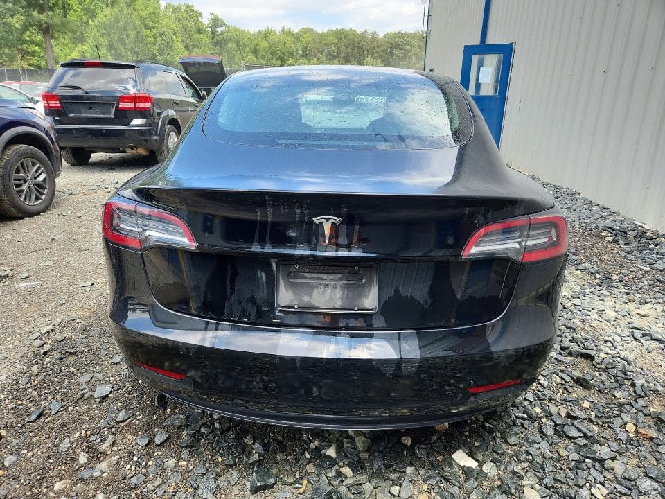 2023 TESLA MODEL 3 6
