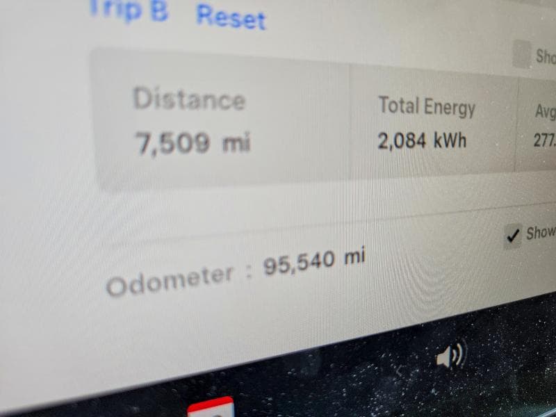 2023 TESLA MODEL 3 9