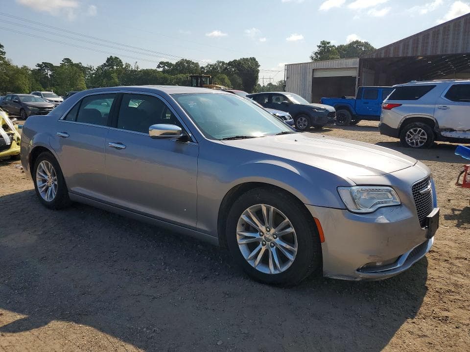 2017 CHRYSLER 300C 4