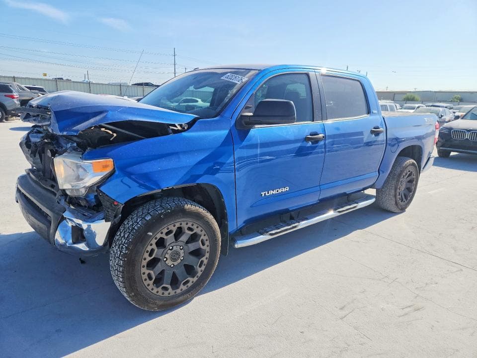 2017 TOYOTA TUNDRA CREWMAX SR5 - 1