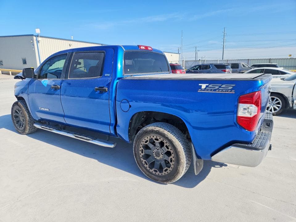2017 TOYOTA TUNDRA CREWMAX SR5 2