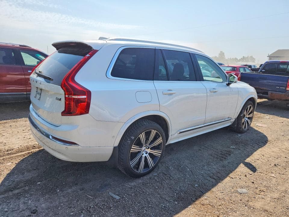 2023 VOLVO XC90 ULTIMATE 3