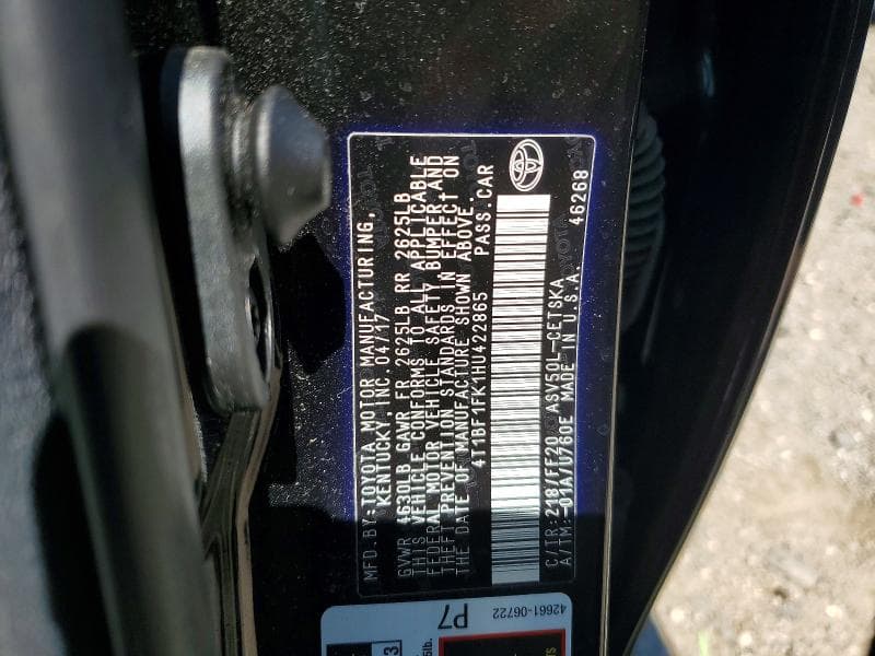2017 TOYOTA CAMRY SE 12