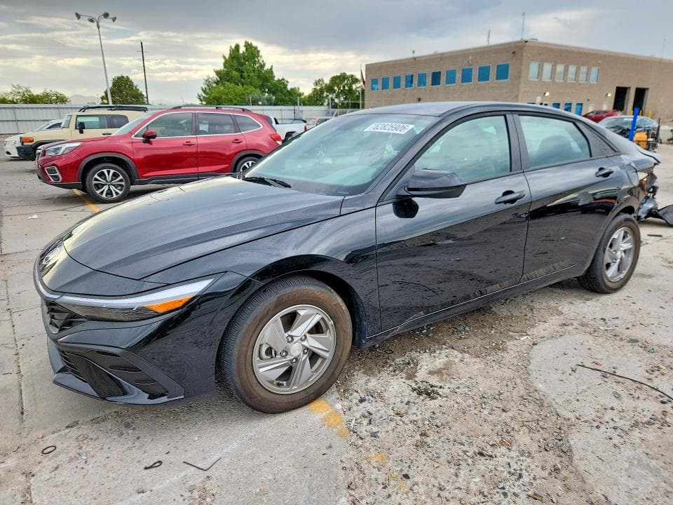 2025 HYUNDAI ELANTRA SE - 1