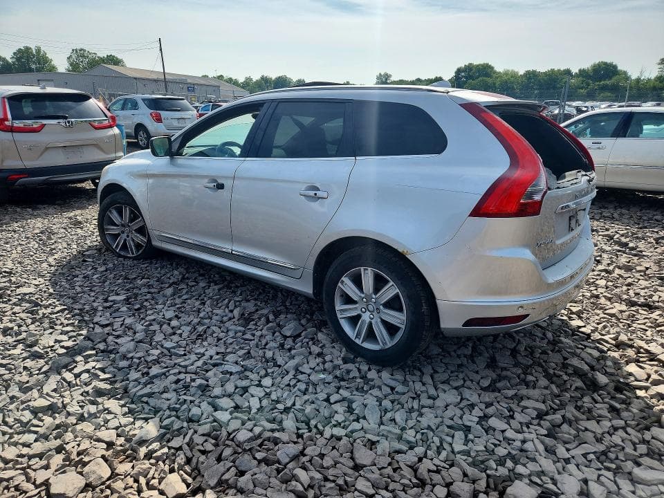 2017 VOLVO XC60 T5 INSCRIPTION 2