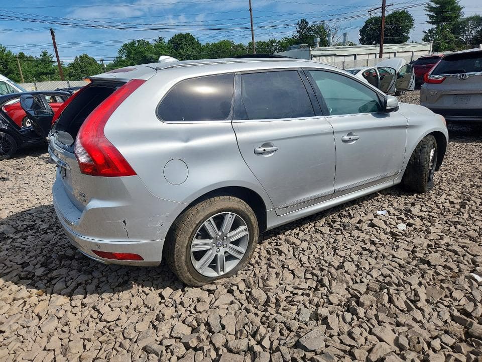 2017 VOLVO XC60 T5 INSCRIPTION 3