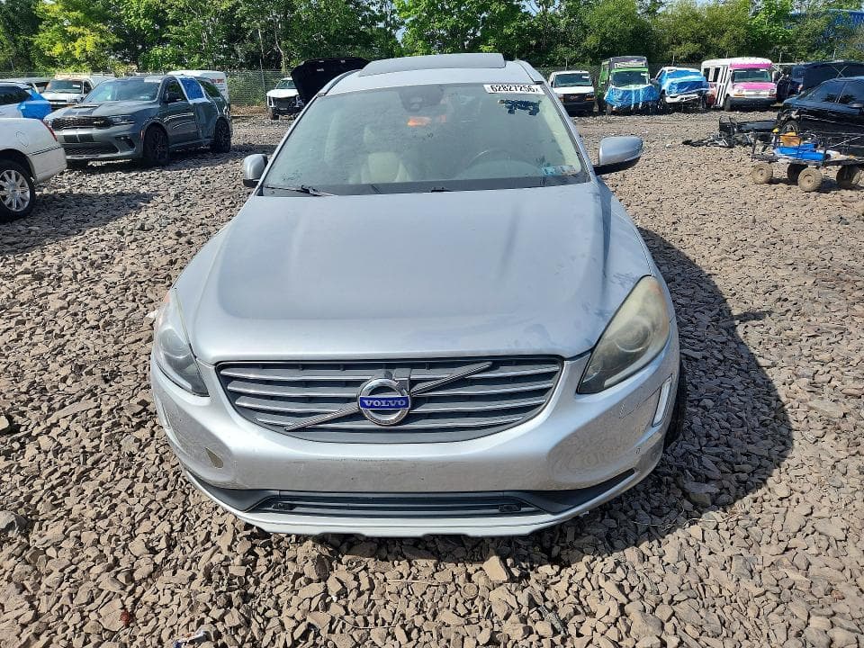 2017 VOLVO XC60 T5 INSCRIPTION 5