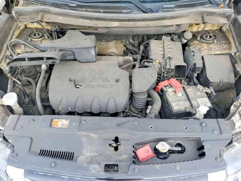 2018 MITSUBISHI OUTLANDER ES 11