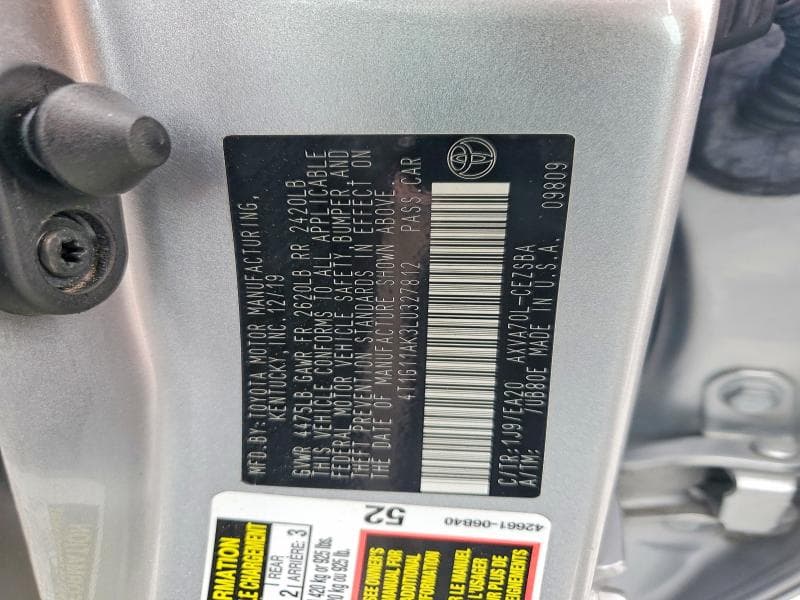 2020 TOYOTA CAMRY SE 12