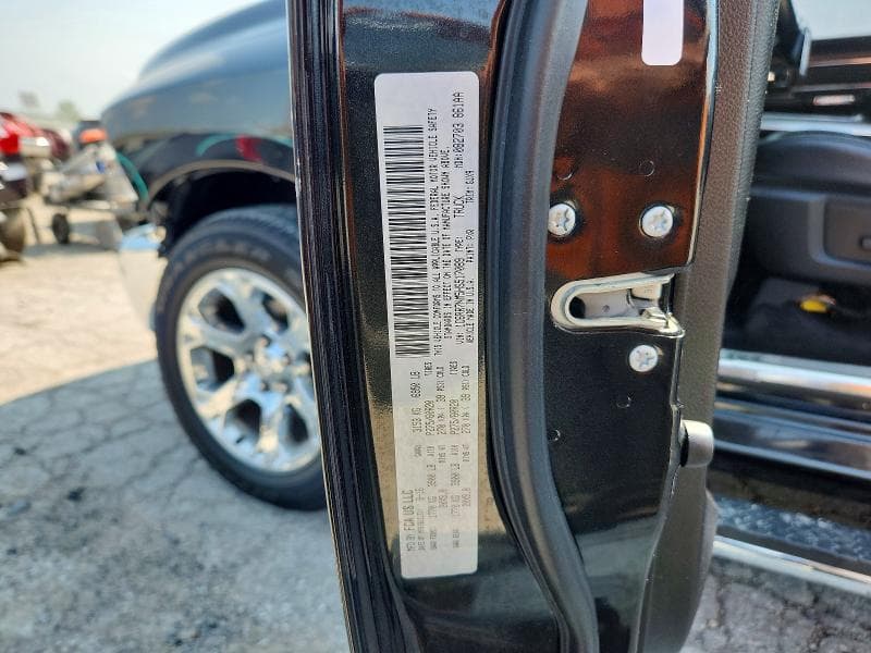 2017 RAM 1500 LARAMIE 12