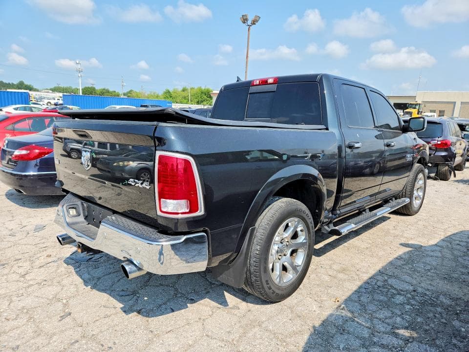 2017 RAM 1500 LARAMIE 3