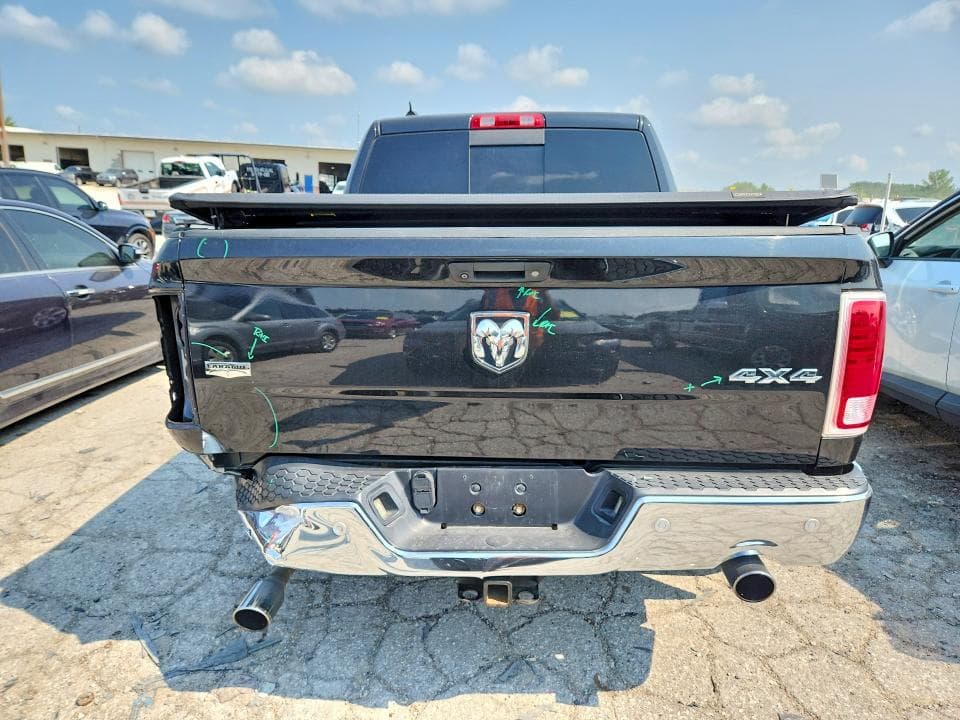 2017 RAM 1500 LARAMIE 6