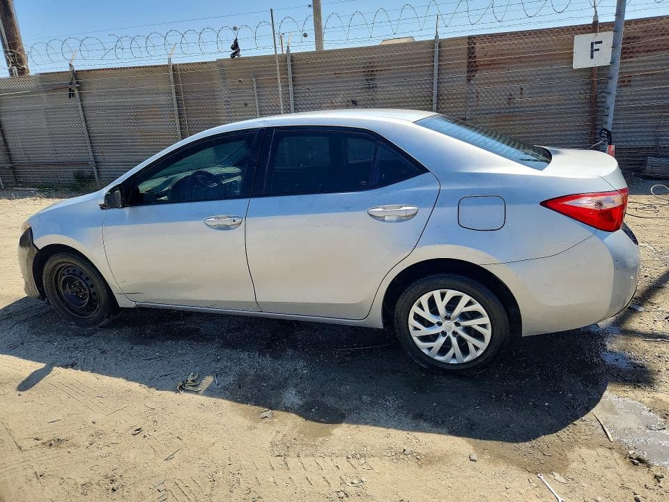 2017 TOYOTA COROLLA LE 2