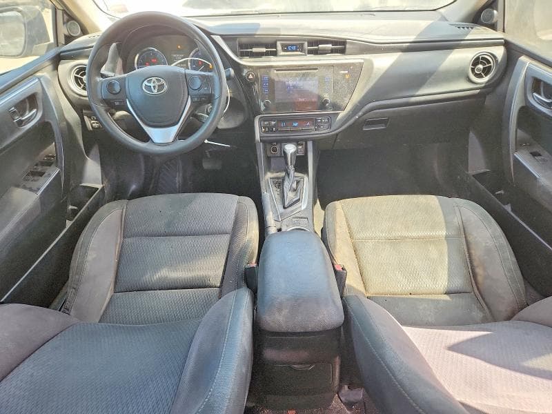 2017 TOYOTA COROLLA LE 8