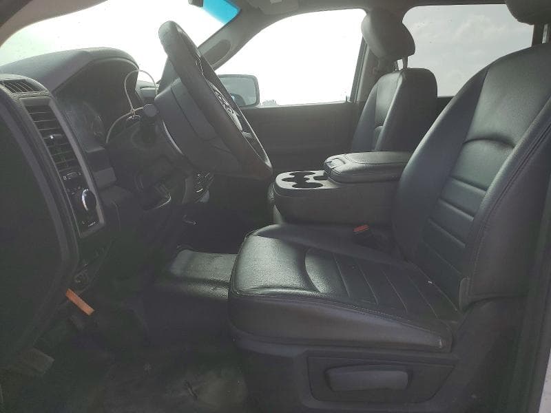 2018 RAM 1500 ST 7