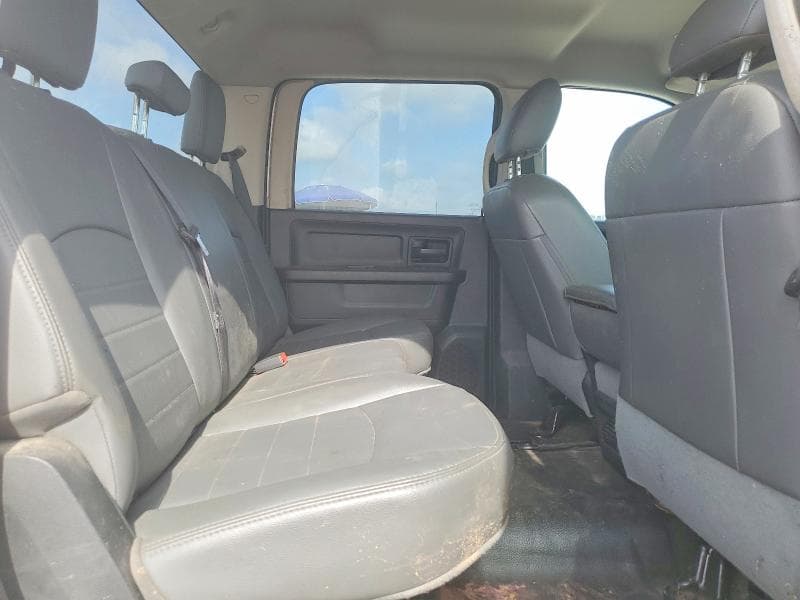 2018 RAM 1500 ST 10
