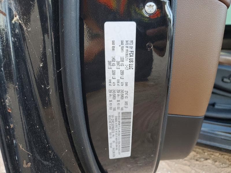 2017 CHRYSLER PACIFICA LIMITED 13