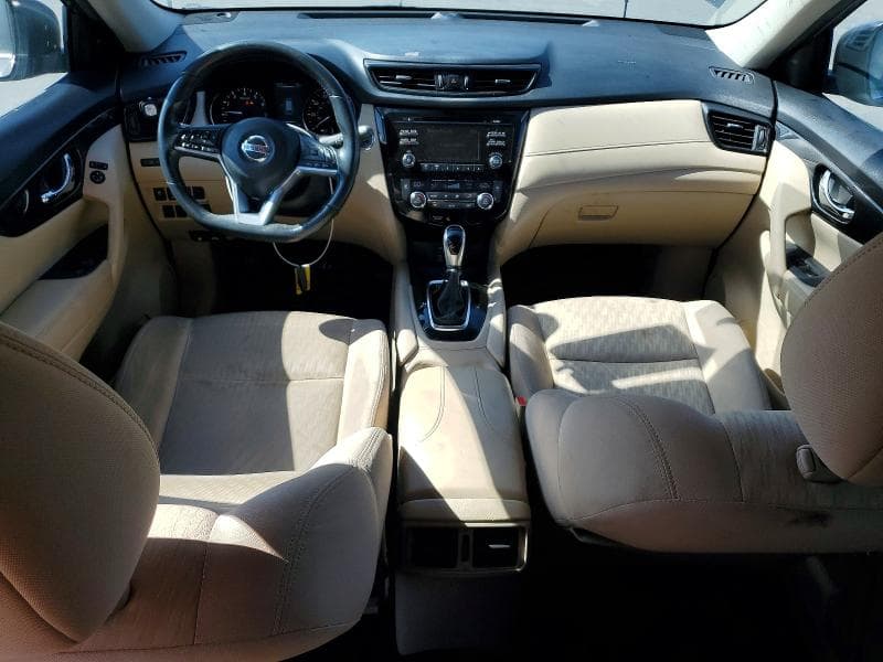 2017 NISSAN ROGUE SV 8