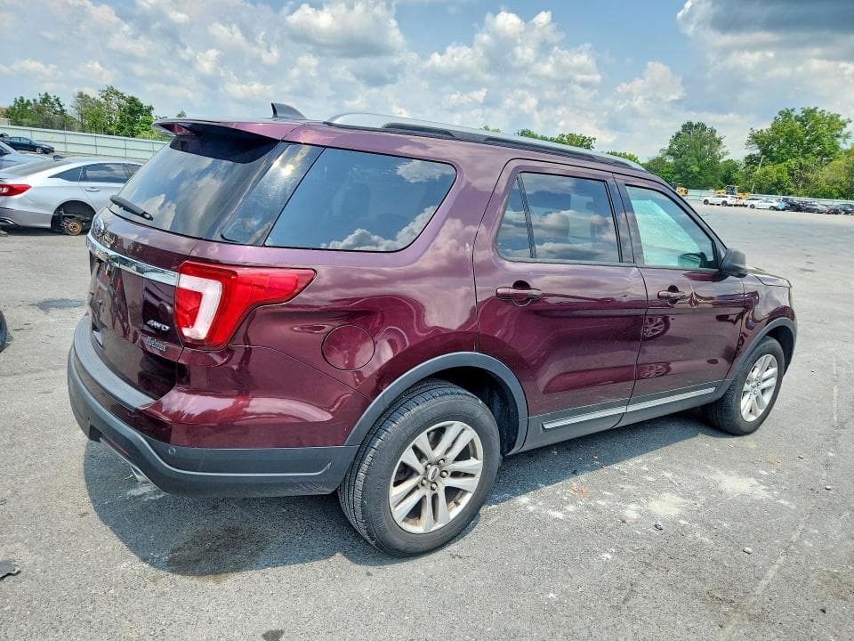 2018 FORD EXPLORER XLT 3