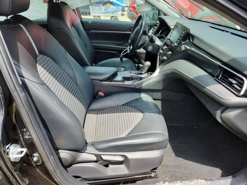 2021 TOYOTA CAMRY SE NIGHTSHADE 7