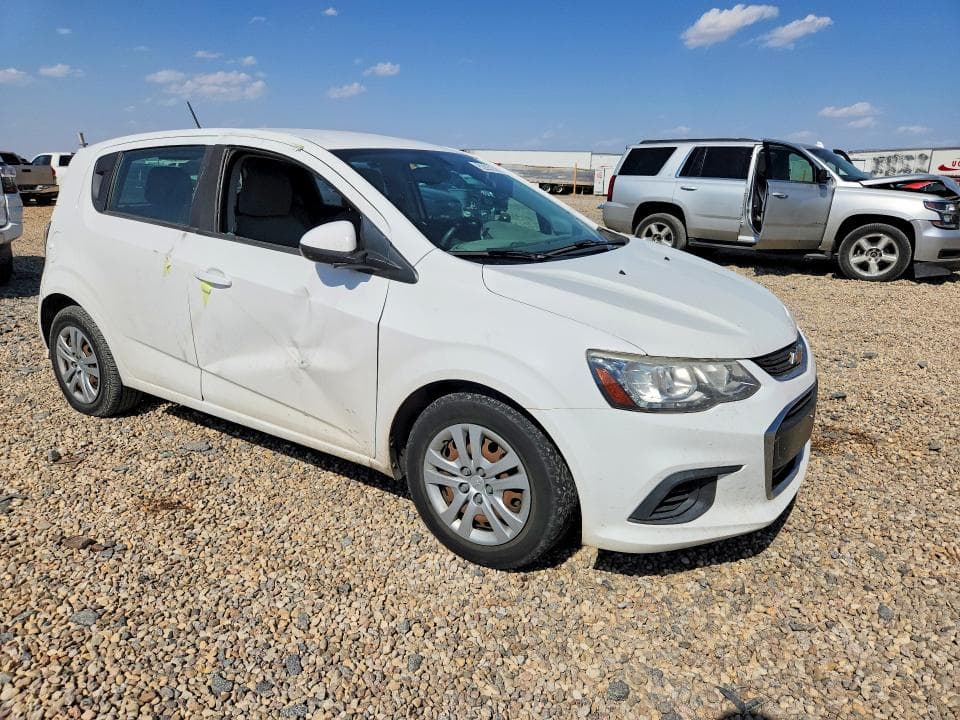 2017 CHEVROLET SONIC 4