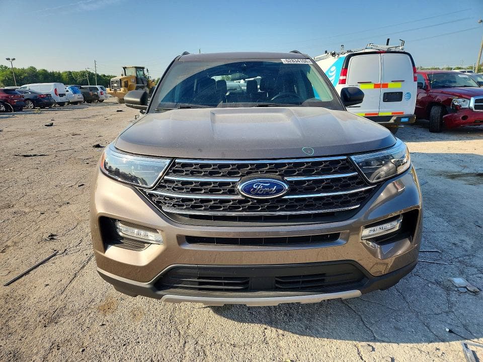 2021 FORD EXPLORER XLT 5