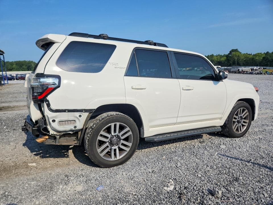 2022 TOYOTA 4RUNNER TRD SPORT 3