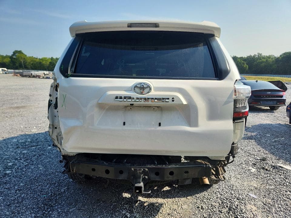 2022 TOYOTA 4RUNNER TRD SPORT 6