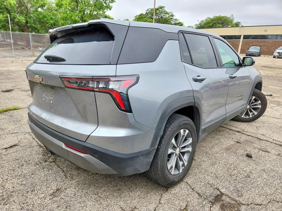 2025 CHEVROLET EQUINOX LT 3