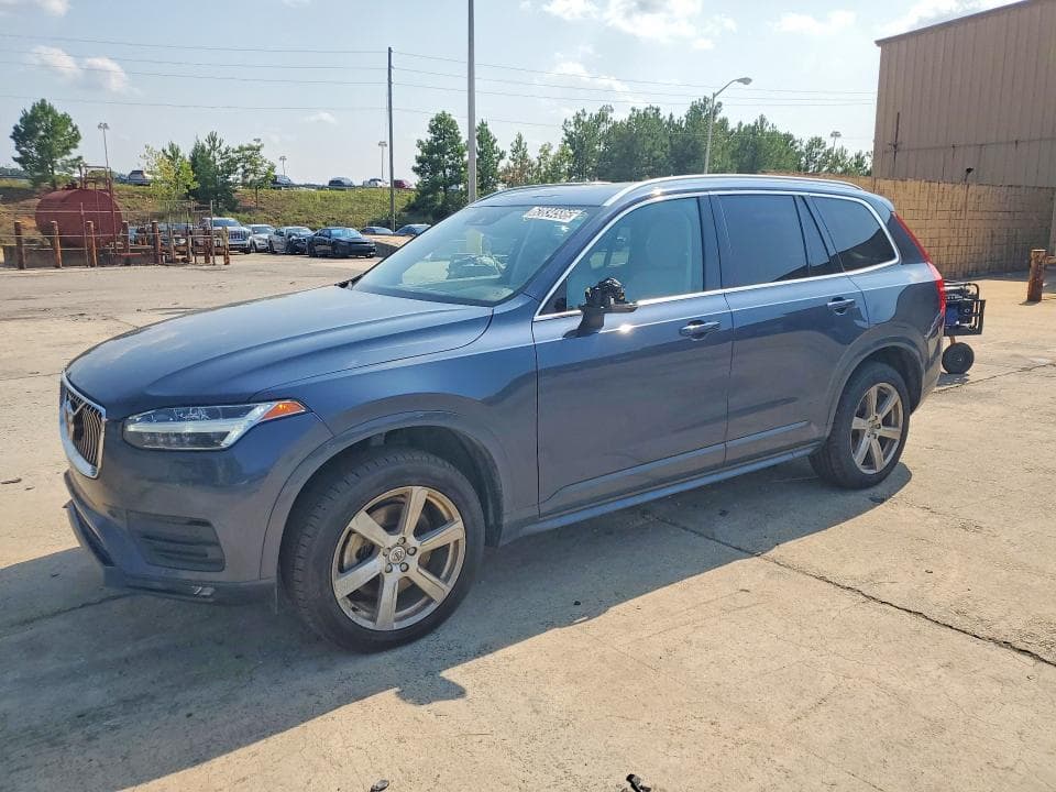 2022 VOLVO XC90 T5 MOMENTUM - 1