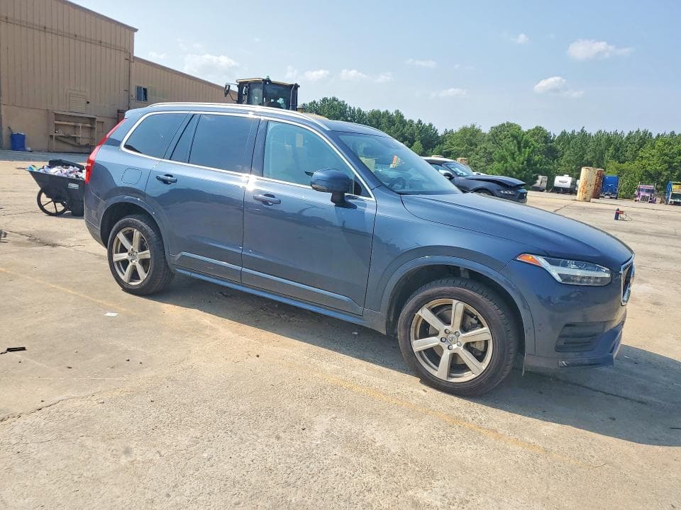 2022 VOLVO XC90 T5 MOMENTUM 4