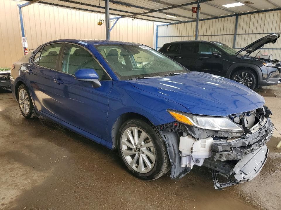 2023 TOYOTA CAMRY LE 4