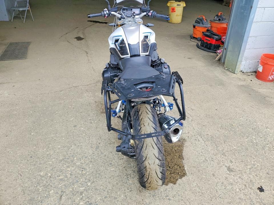 2018 BMW R1200 R 4